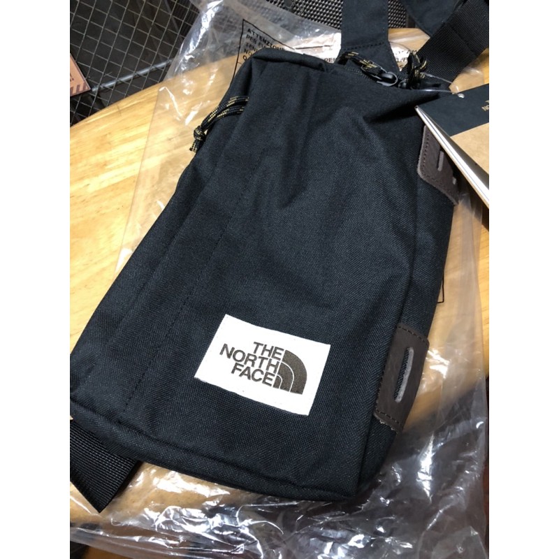 Sale! กระเป๋าคาดอก the north face ของแท้ มือสอง ราคาถูก
