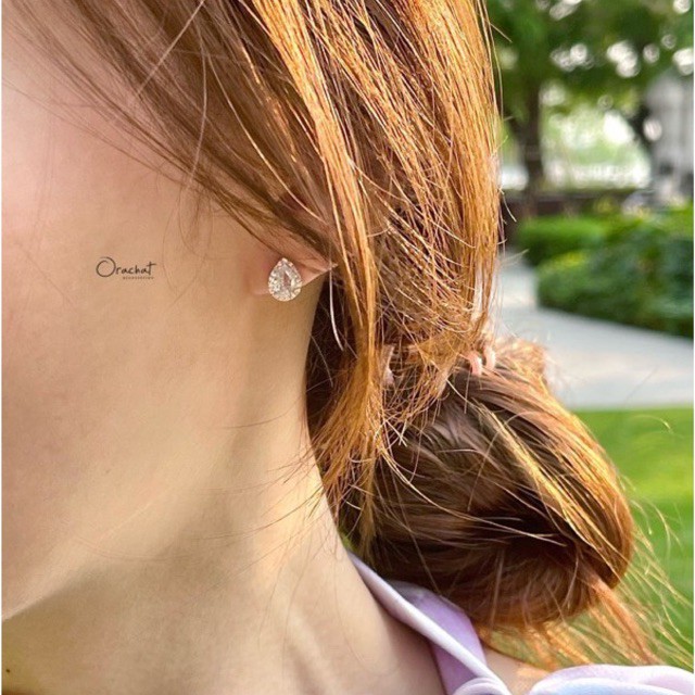 Orachat | Tiny drop 14k earrings. (ต่างหูตัวเรือนสแตนเลส)