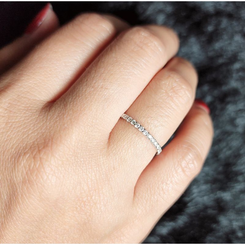 แหวนทองคำขาว 18k เพชรขาวสวย