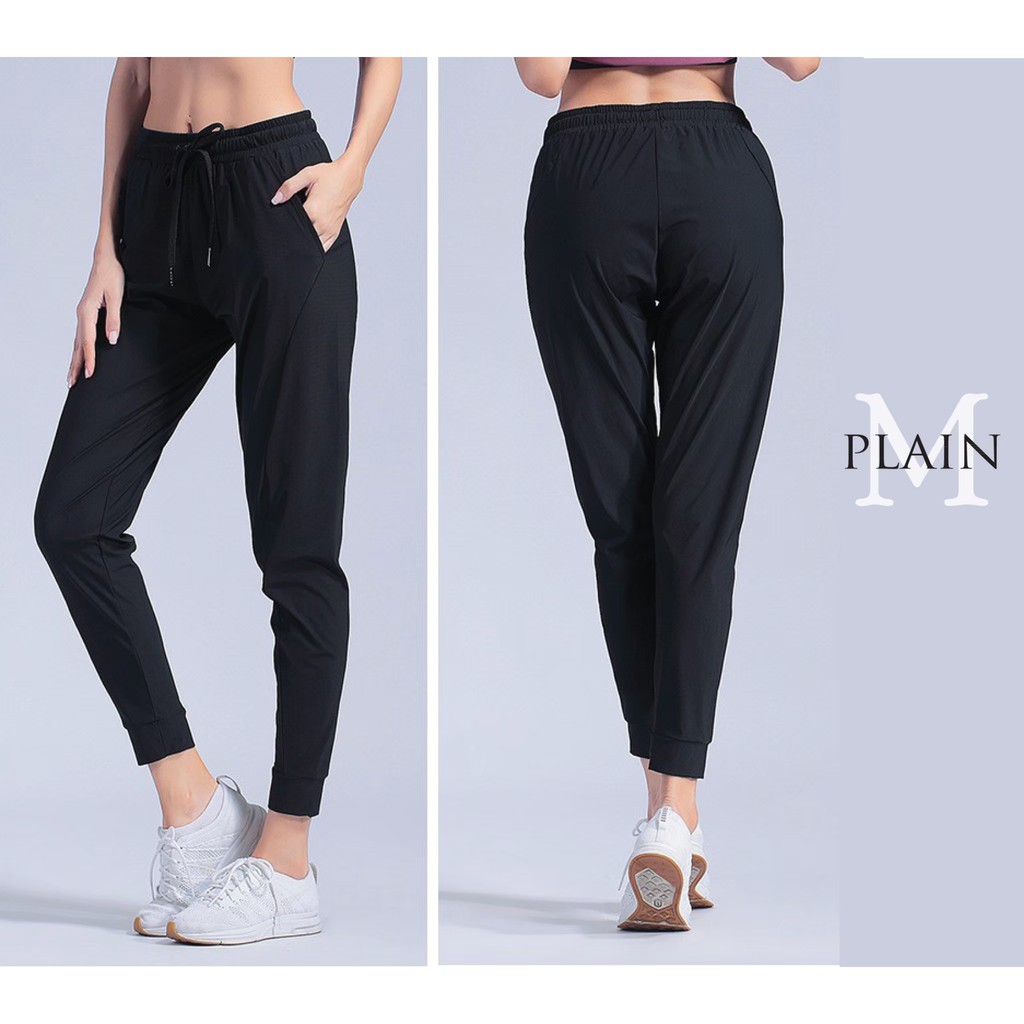 PLAIN.M.SHOP กางเกงวอร์มผู้หญิงปลายจั้ม [ Spandex X Nylon ] #ลืมกางเกงวอร์มแบบเดิมๆที่เคยมี
