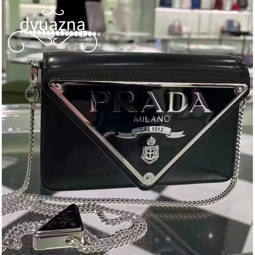 ของแท้ PRADA 22 New Saffiano Collection Triangle Logo Chain Shoulder Bag