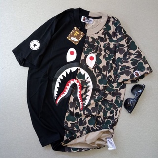 A BATHING APE เสื้อยืดแขนสั้น พิมพ์ลายพราง APE Shak Haf สีดํา