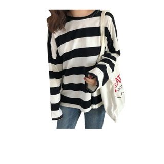 ☀Korean Style☀ เสื้อยืดคอกลมแขนยาวลายทาง 3 สี