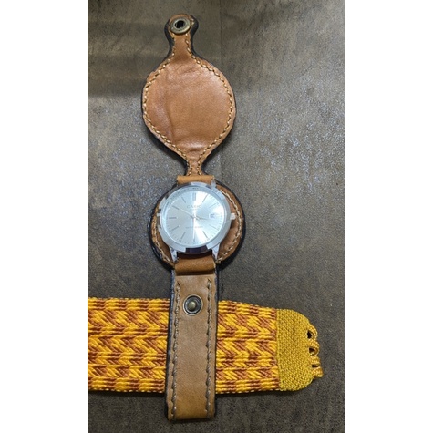 (พระสงฆ์)(สีน้ำตาลอ่อน)นาฬิกาหนังห้อยประคตเอวพระสงฆ์ สามเณร แม่ชี นักบวช