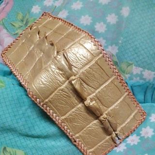 crocodile  lacing  pocket coin lacing กระเป๋าสตางค์จระเข้แท้สีมอง