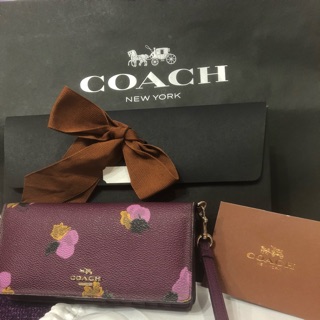 กระเป๋าสตางค์ผู้หญิง coach