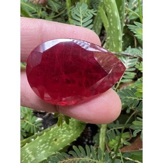 Royal synthetic Ruby Hardness 9 Ruby size 32x23mm