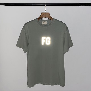 Fear Of God เสื้อยืดแขนสั้นคอกลมพิมพ์ลายตัวอักษรสีเขียวมะกอกสําหรับผู้ชายและผู้หญิงS-5XL