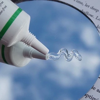 Dr.Somchai acne spot touch gel 4 g.เจลแต้มสิว อักเสบ สูตรเร่งด่วน สิวแห้ง ยุบเร็ว