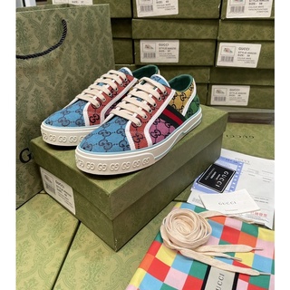 รองเท้าผ้าใบพร้อมส่งค่ะ