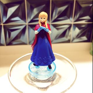 Figure Disney พร้อมไข่ Gashapon