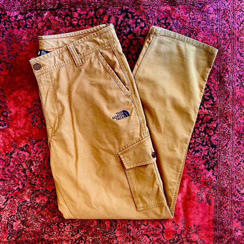 THE NORTH FACE กางเกงขายาว สีน้ำตาล *มีปลายทาง* เสื้อผ้าผู้ชาย กางเกงเดินป่า กางเกง6กระเป๋า ของแท้100%จากช็อป กางเกงทหาร