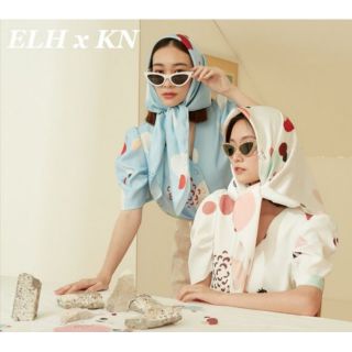 ELH x KN happiness top (Ocean Blue / White)