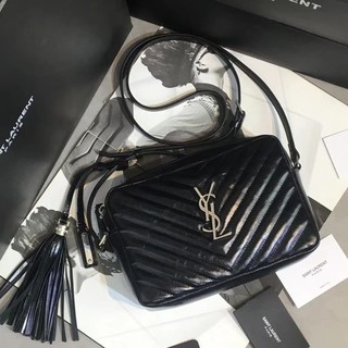 YSL(อีฟส์แซ็งต์โลร็องต์)  female chevron quilted zipper tassel camera bag solid square bag