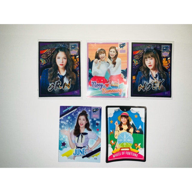 BNK48 สติ๊กเกอร์ exit x bnk48 ราคาพิเศษ