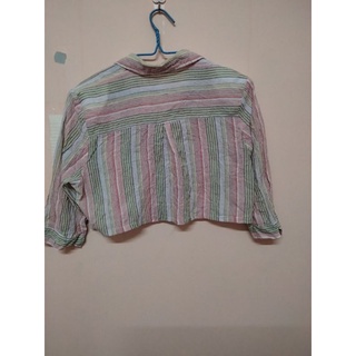 เสื้อครอปลายทางคอปก,