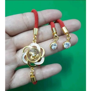 ข้อมือกังหันแชกงหมิวเชือกแดงสีทองฝังเพชรใบพัดหมุนได้