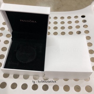 (ของแท้ ใหม่ พร้อมส่ง) กล่องกำไลหรือกล่องสร้อยคอ pandora