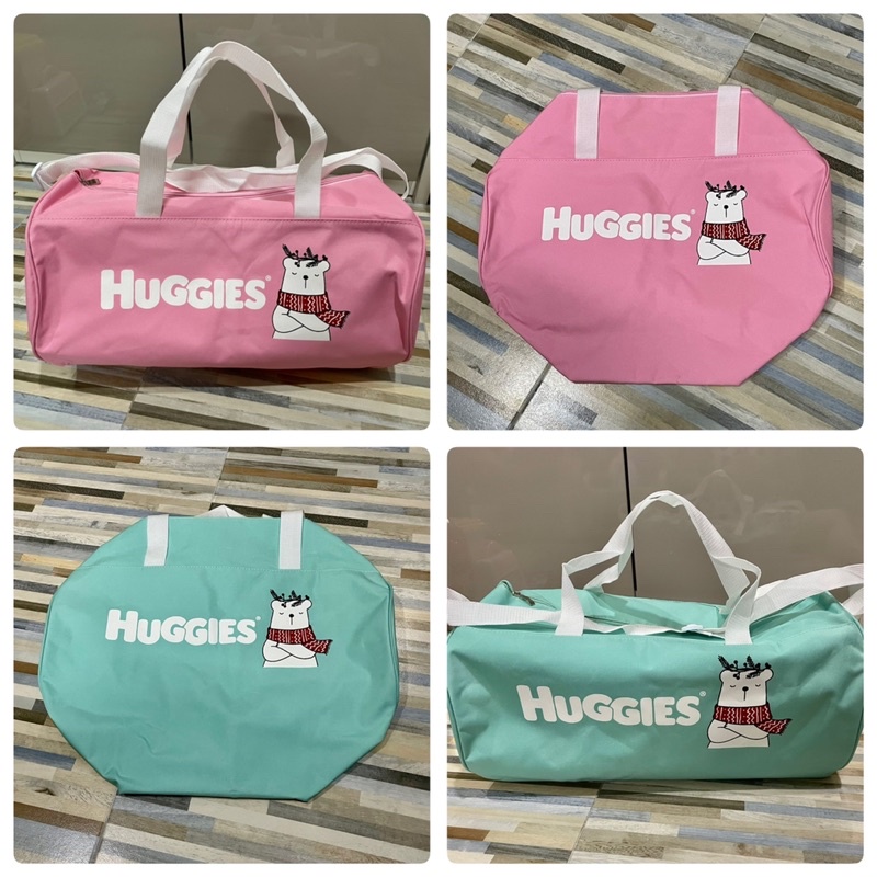กระเป๋าสัมภาระ HUGGIES