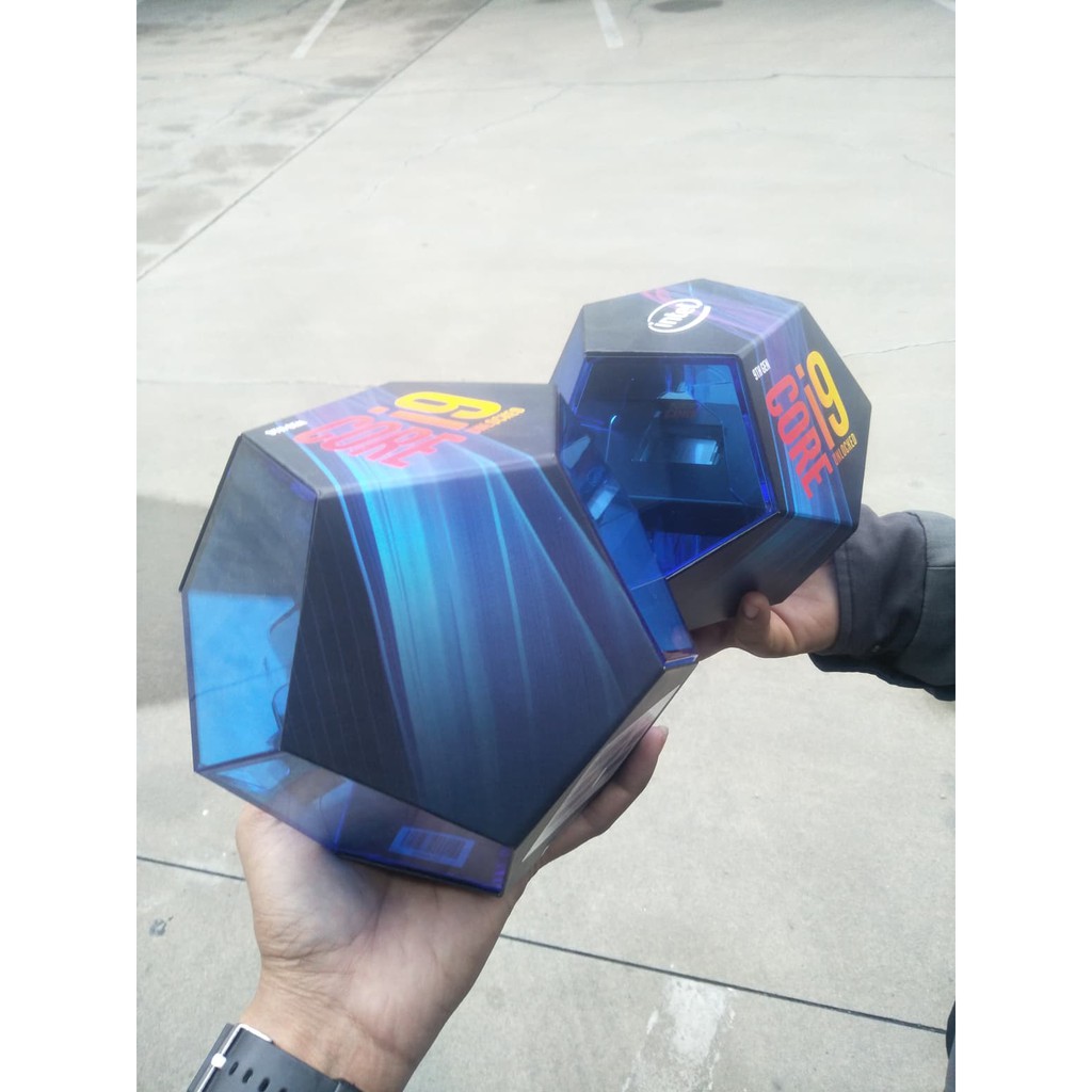 Cpu Intel i9 9900k มือ 1 ไม่ผ่านการใช้งาน 100% ค้างสต๊อก ประกันเหลือ 2 ปีนิดๆ ** มีสินค้าพร้อมส่ง **