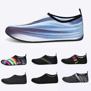 เตรียมจัดส่ง! ! ! Mens Womens Beach Shoes พื้นยางรองเท้าน้ำแห้งเร็วรองเท้าว่ายน้ำ