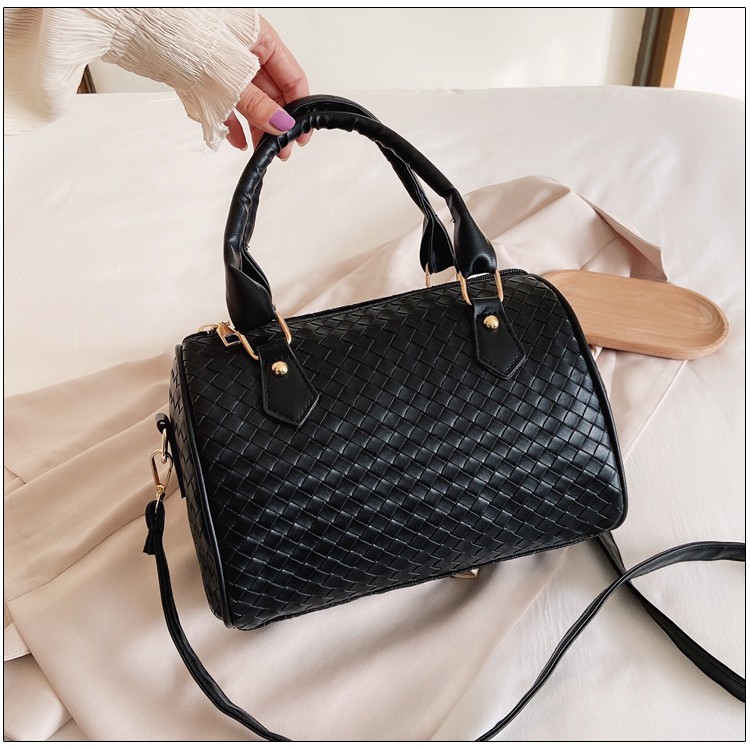 Hitam กระเป๋าสะพายสตรีเกาหลี PREMIUM หนังสีดํา NIVARA TA312B5 FASHION BATAM ORI BRANDED