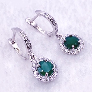 L6404 ต่างหูพลอยโมราแท้  ( Chrysoprase ) แบบอิงลิชล็อค ตัวเรือนเงินแท้ 925 ชุบทองคำขาว