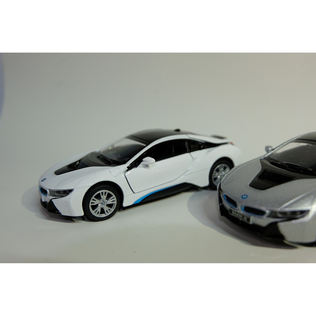 โมเดลรถเหล็ก BMW i8 ของเล่น ของสะสม