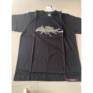 เสื้อแขนสั้นผู้ชาย Reebok size L อก 44 นิ้ว