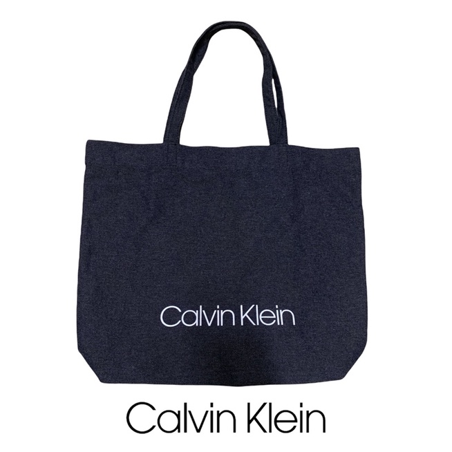 Calvin Klein กระเป๋าผ้า สวย ใหม่