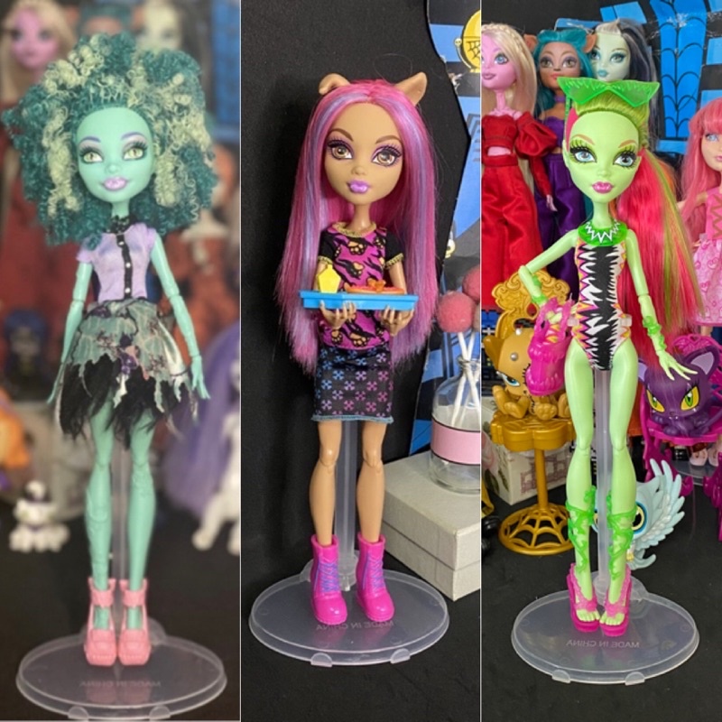 ตุ๊กตาMonster high dolls