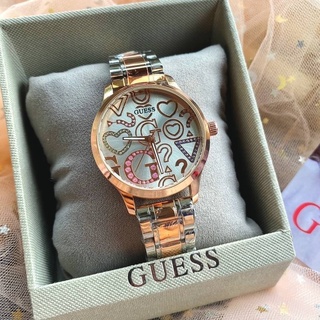 Guess หน้าปัดหัวใจ แถมฟรีกล่องหมอนร้าน ฟรีผ้าเช็ด พร้อมเซ็ทเวลา