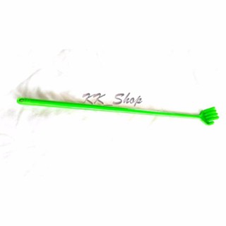 KK_Shop ไม้เกาหลังบรรเทาอาการคัน ด้ามพลาสติกรูปมือ สีเขียว