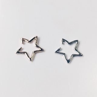 Star earcuff