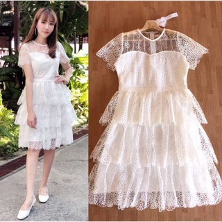 เดรสลูกไม้สั้นสีขาว!!! M-L Mini Dress เดรสสีขาวผ้าปักลูกไม้กระโปรงระบายชั้นๆ งานป้าย Love Love