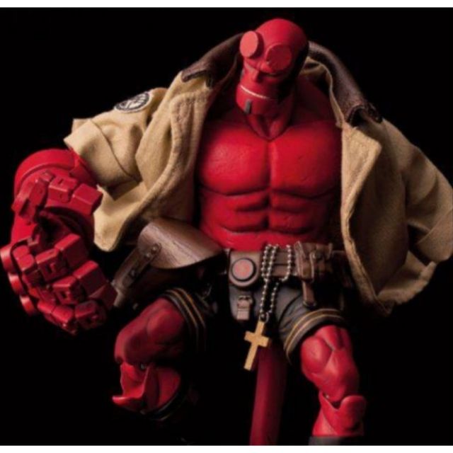 Model Hellboy by 1000Toys มี4แบบ