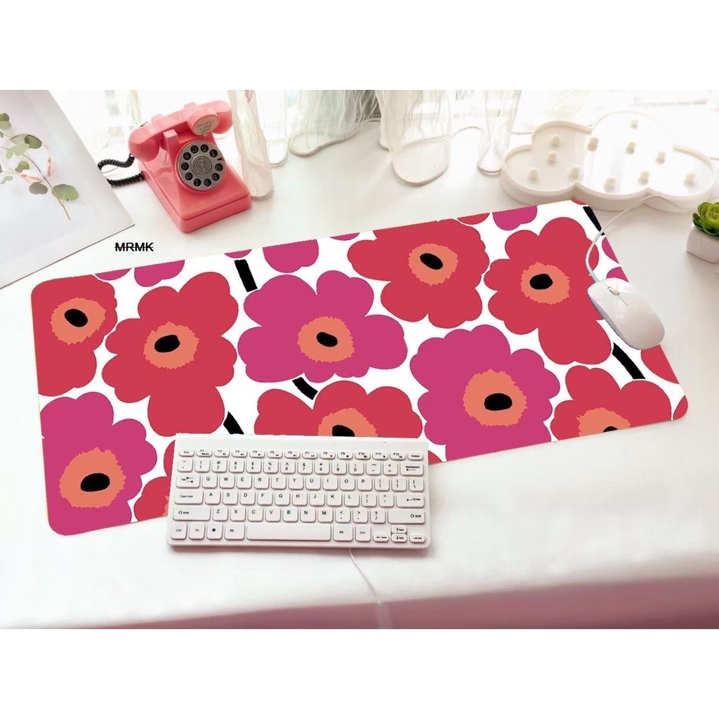 MERIMEKKO BW แผ่นรอง คีย์บอร์ด รองคีย์บอร์ด keyboard ลาย MERIMEKKO  ดอกไม้ RED ขนาด 30 x 70 cm แผ่นห