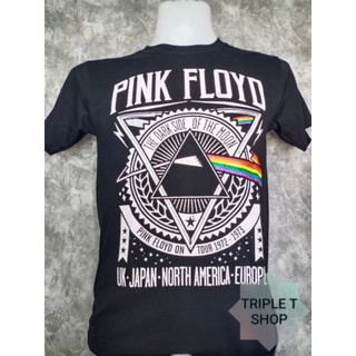 เสื้อยืดคอกลม สกรีนลาย PINK FLOYD (รหัส 32)