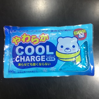 เจลประคบเย็น COOL CHARGE เจลทำความเย็น  ลดไข้  บรรเทาอาการปวด แก้เคล็ดขัดยอก