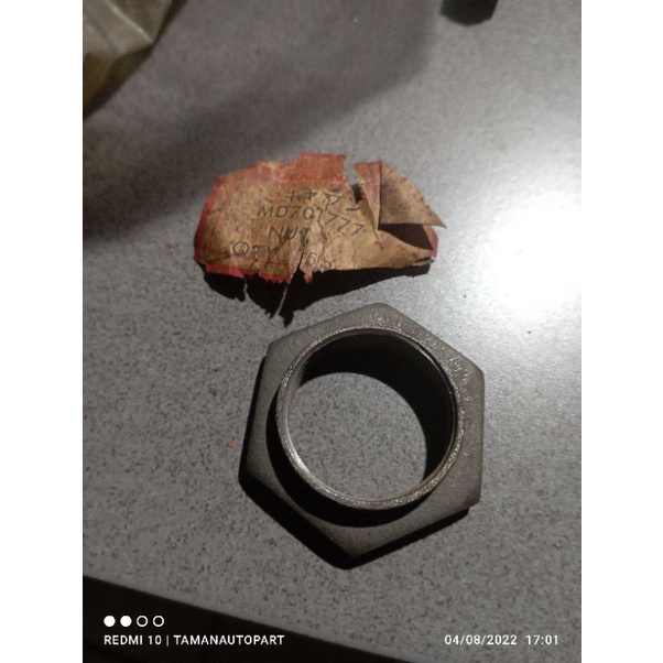 NUT M/T POWER TRAIN L300 ORIGINAL MD701777