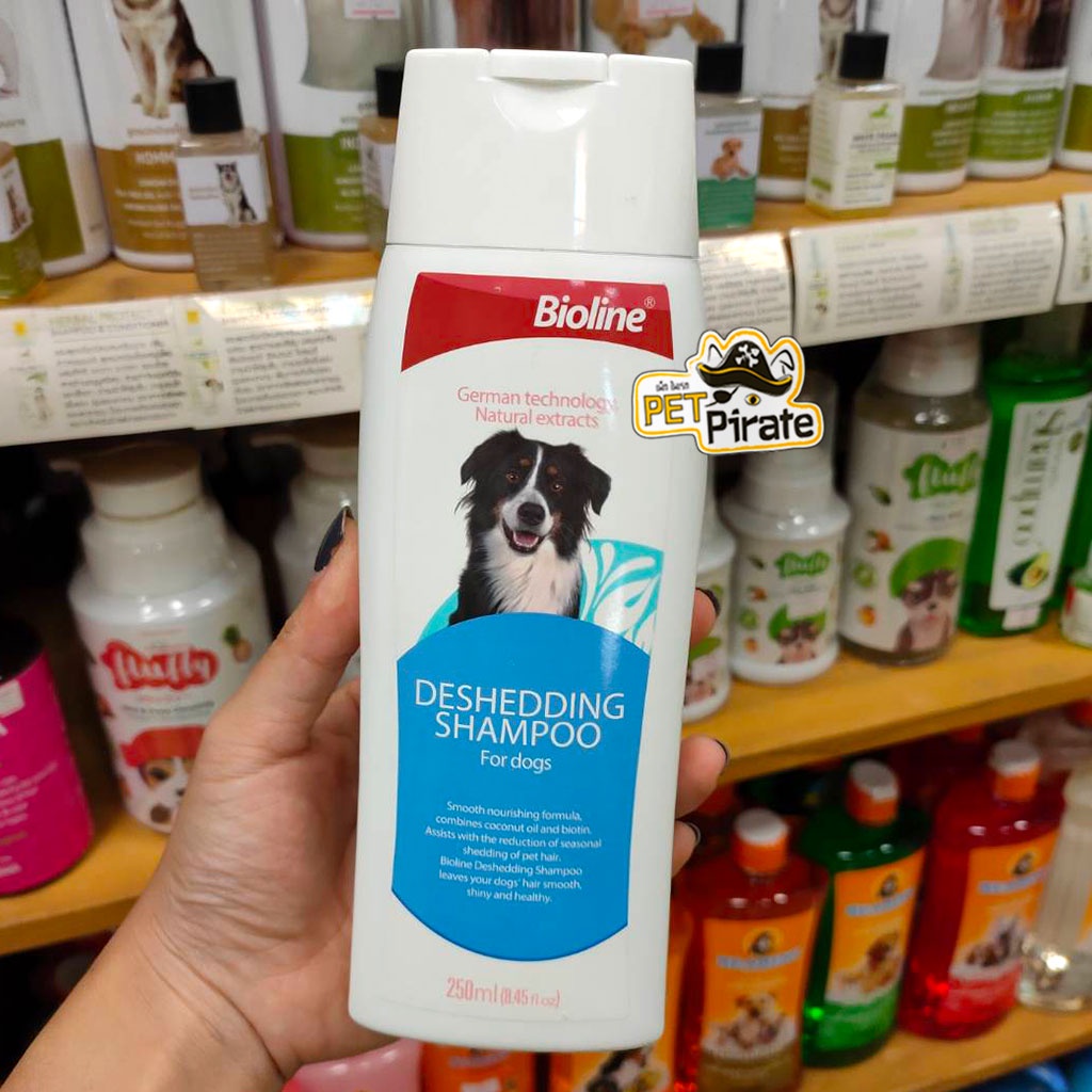 Bioline Dog Deshedding Shampoo แชมพูสำหรับสุนัข สูตรลดขนร่วง ขนนุ่ม ไม่จับตัวเป็นก้อน ไบโอไลน์ ช่วยให้หวีง่าย 250 ml