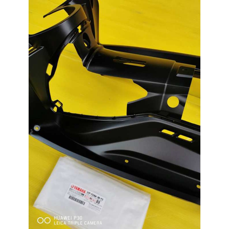 บังลมในสีดำด้าน สปาร์ค135 คาร์บู Spark135 i หัวฉีด แท้เบิกศูนย์YAMAHA ส่งให้ฟรี 5YP-F836K-00-P3 ราคา ถูกที่สุด ดีลบีเคเค รูปภาพหลัก