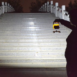 โคมไฟ 30 W LED แบบพกพากันน้ำสำหรับตั้งแคมป์
