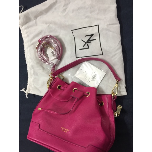 กระเป๋า LYN Bags มือ1