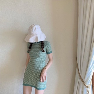 มินิเดรสไหมพรม : Greenie Dress