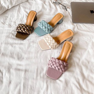 Your Favorite Shoes: รองเท้าส้นสูง สายถัก Macaron Heels