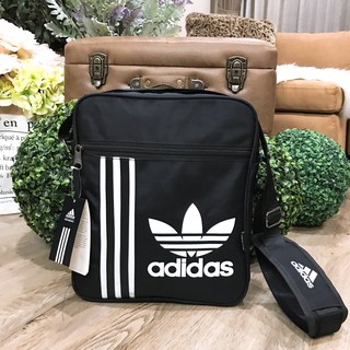 NEW ARRIVAL! ADIDAS MESSENGER BAG กระเป๋าสะพายสไตล์ sport จาก Adidas Factory