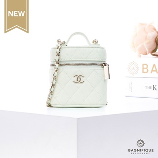 CHANEL VANITY MINT GREEN CAVIAR GHW