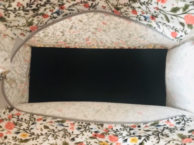 (พร้อมส่ง) กระเป๋าผ้าเคลือบกันน้ำแนวนอน รุ่น DT - รูปที่ 3