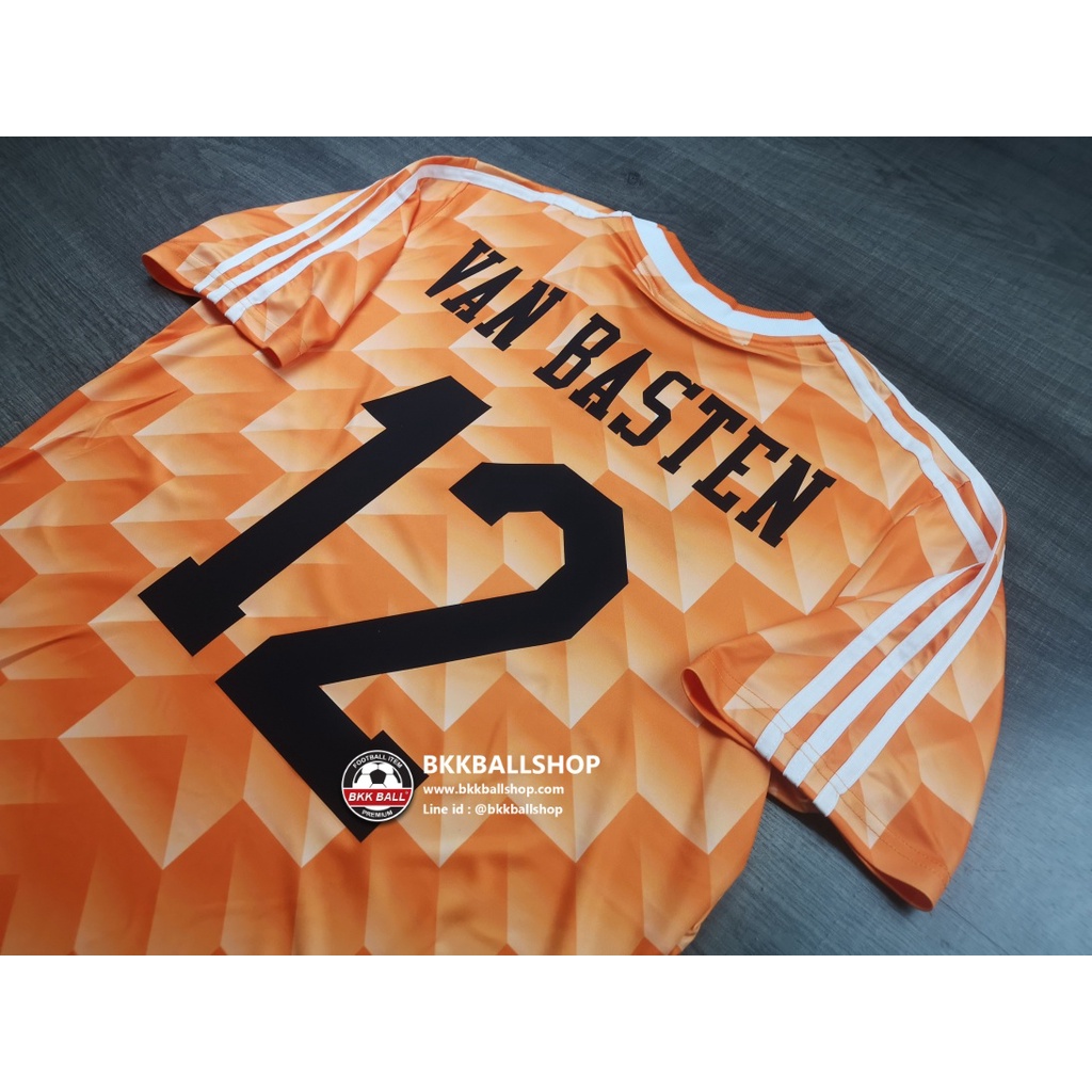 [Retro] - เสื้อฟุตบอล ย้อนยุค ทีมชาติ Holland Home ฮอลแลนด์ เหย้า ชุดแชมป์ฟุตบอลยูโร 1988 พร้อมเบอร์ชื่อ 12 VAN BASTEN